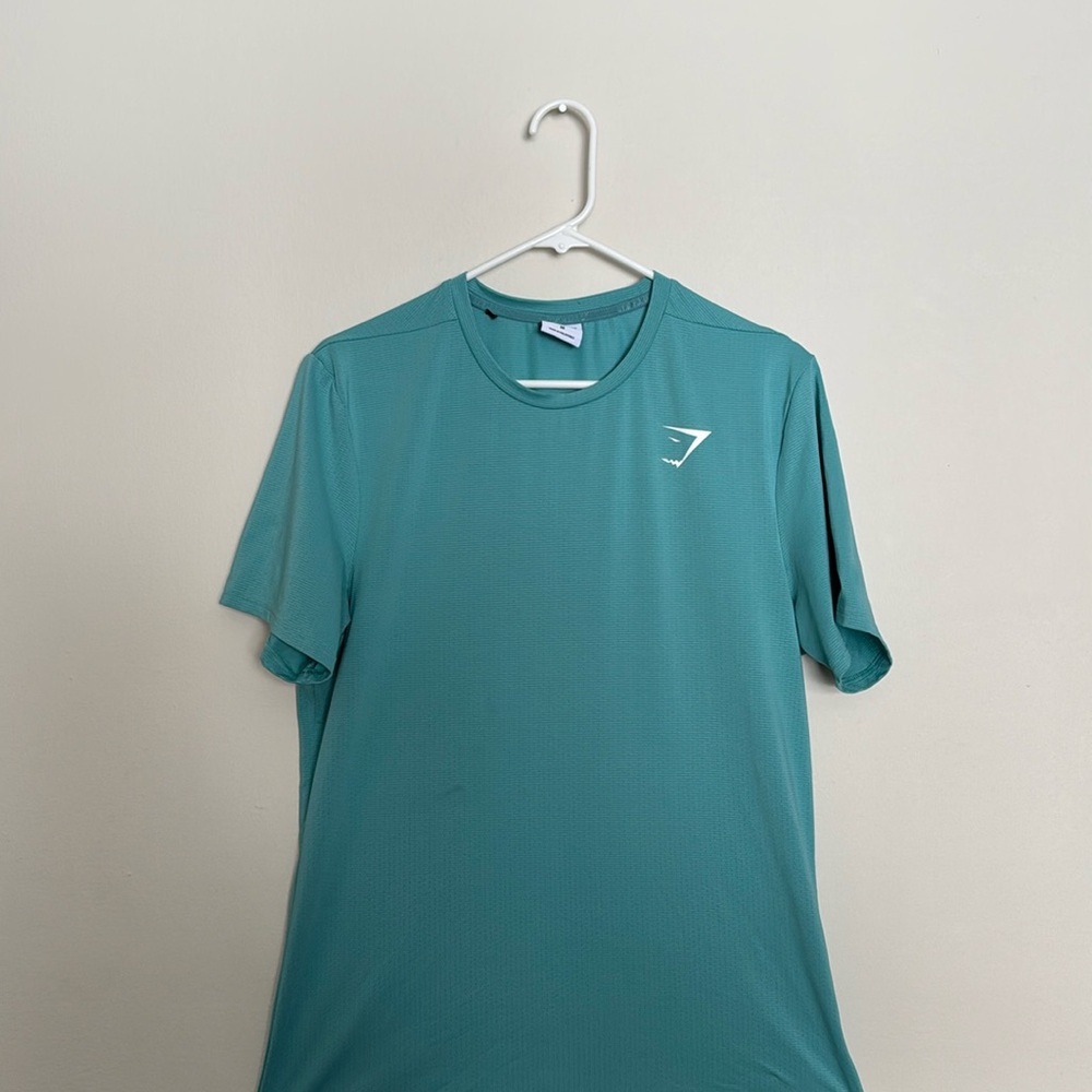 Lightweight Gymshark T-shirt